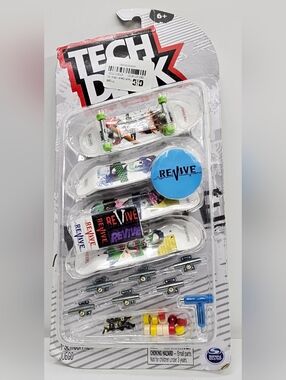 Tech Deck Revive Fingerboard 4-Pack With Customization Tools